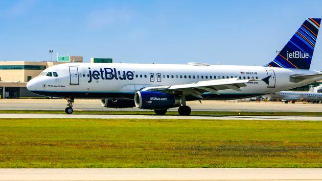 JetBlue Adds New Flight Routes to Popular Colorado Ski Destination