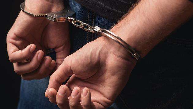 Man Arrested After Punching Fellow Passenger Over Canceled Flight
